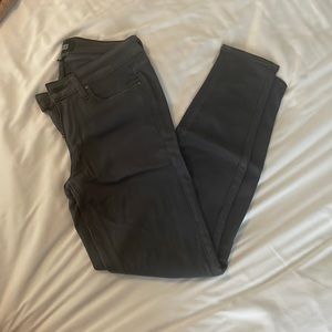 Paige verdugo ankle skinny Jean. Color:bluish/gray, dusty type color. Very cute!